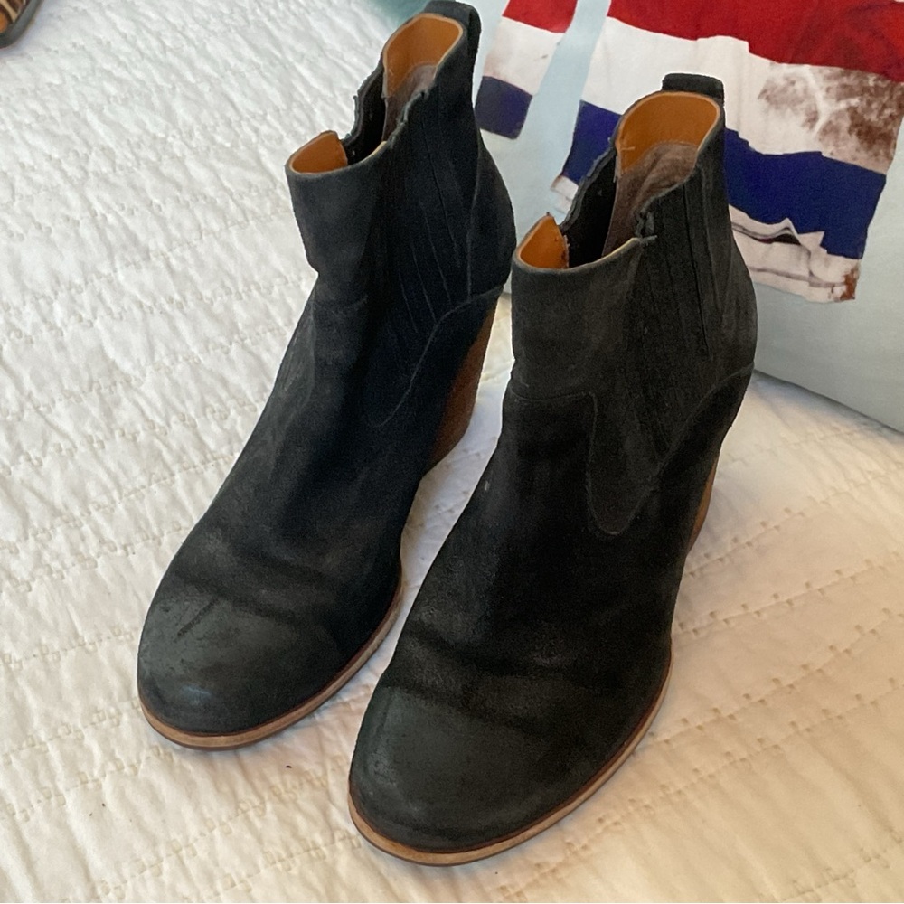 Kork-Ease Verdelet Black Suede Wedge Bootie 8 - Picture 4 of 9